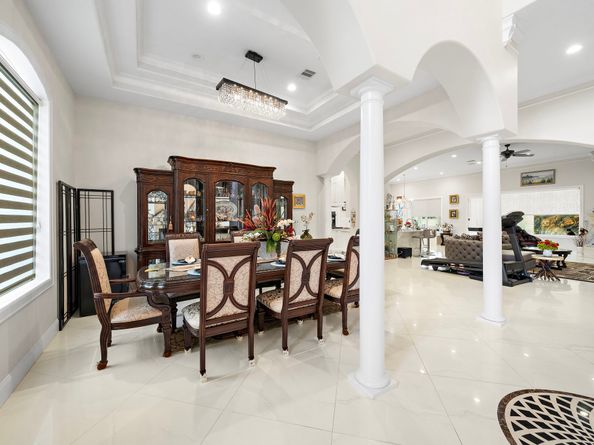 9761 Westview Drive, Houston TX 77055