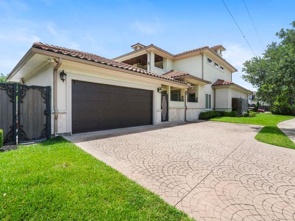 9761 Westview Drive, Houston TX 77055