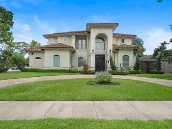 9761 Westview Drive