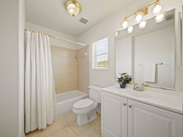 4802 N Pine Brook Way, Houston TX 77059