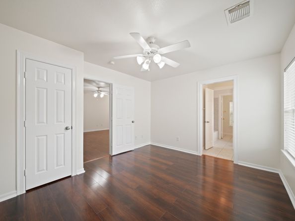 4802 N Pine Brook Way, Houston TX 77059