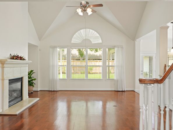4802 N Pine Brook Way, Houston TX 77059