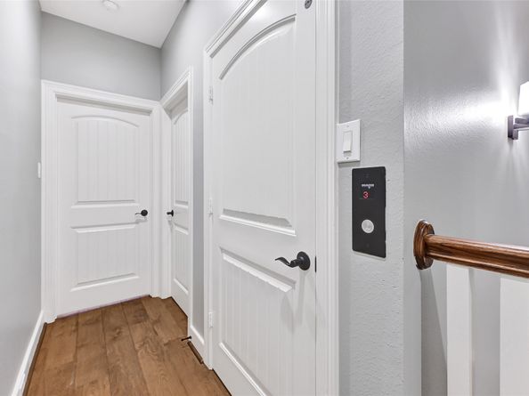 210 Breezy Way, The Woodlands TX 77380
