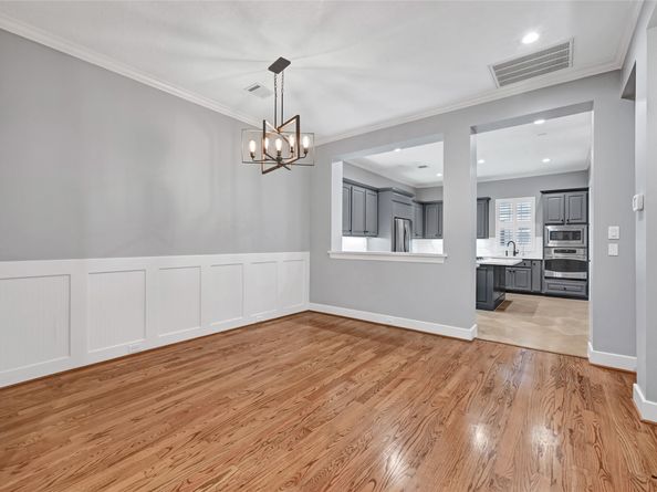 210 Breezy Way, The Woodlands TX 77380