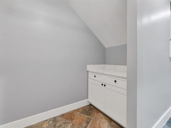 210 Breezy Way, The Woodlands TX 77380