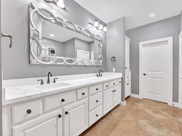 210 Breezy Way, The Woodlands TX 77380
