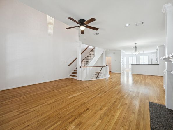 1812 Matthews Street, Houston TX 77019