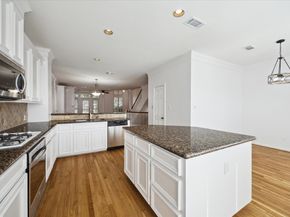 1812 Matthews Street, Houston TX 77019