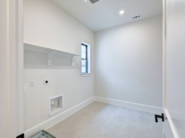 12008 Royal Oaks Banner Way, Houston TX 77082