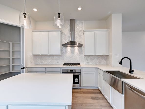 12008 Royal Oaks Banner Way, Houston TX 77082