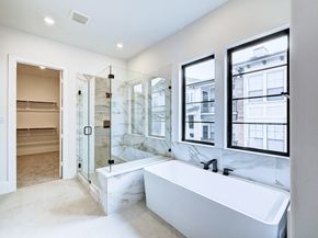 12008 Royal Oaks Banner Way, Houston TX 77082