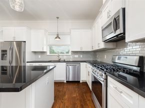 829 Wakefield Drive A, Houston TX 77018