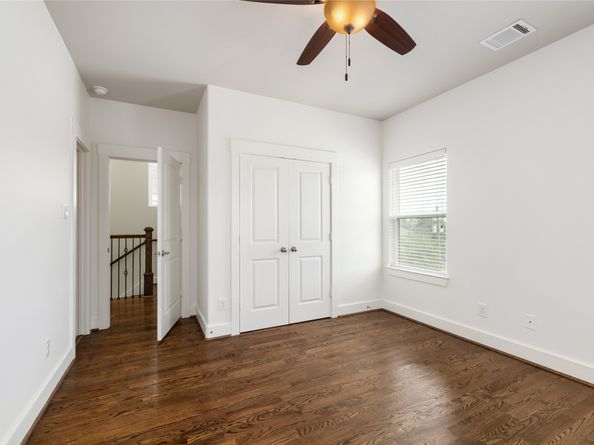 829 Wakefield Drive A, Houston TX 77018