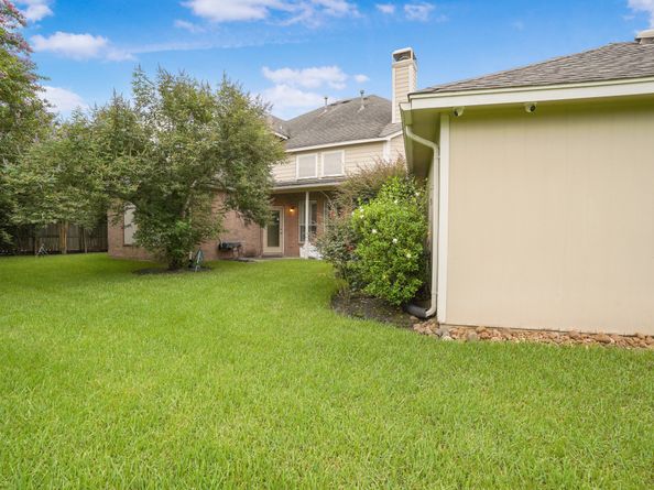 9602 Rivermoss Lane, Humble TX 77396
