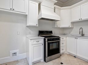3844 Bellefontaine Street, Houston TX 77025