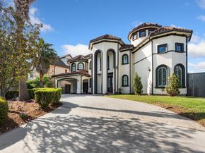 3844 Bellefontaine Street, Houston TX 77025