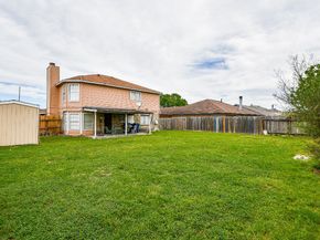 2923 W Greens Rd Road, Houston TX 77067