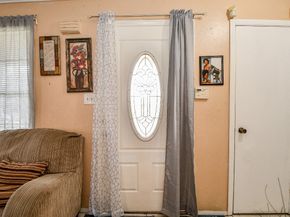 2923 W Greens Rd Road, Houston TX 77067