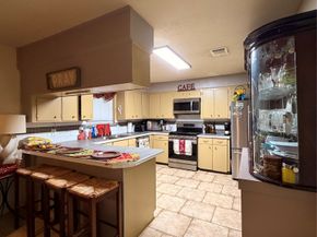 2204 BAUER Drive, Houston TX 77080