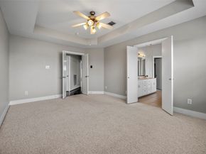 9705 Linkmeadow Lane, Houston TX 77025