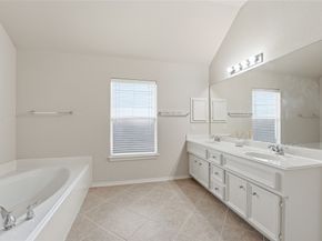 1502 Lauren Creek Lane, Spring TX 77386