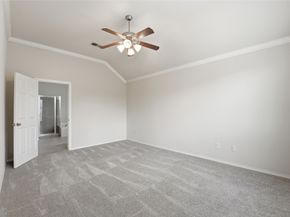 1502 Lauren Creek Lane, Spring TX 77386