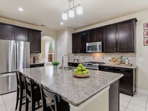 1737 Round Oak Lane, Conroe TX 77304