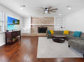 5515 Enchanted Timbers Drive, Humble TX 77346