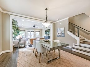 240 E Woodland Street, Houston TX 77009