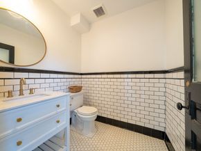 1109 Rutland Street, Houston TX 77008