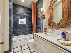 5027 Heatherglen Drive, Houston TX 77096
