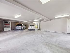 5027 Heatherglen Drive, Houston TX 77096