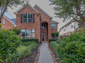 222 Trillium Drive, Sugar Land TX 77479