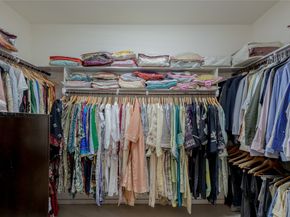 222 Trillium Drive, Sugar Land TX 77479