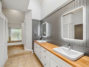 11 Cedar Chase Place, The Woodlands TX 77381