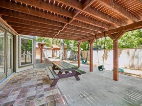 11 Cedar Chase Place, The Woodlands TX 77381