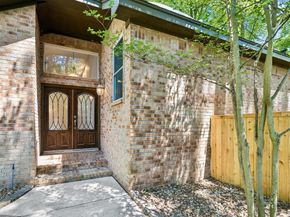 11 Cedar Chase Place, The Woodlands TX 77381