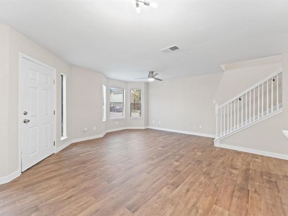2937 La Estancia Lane, Houston TX 77093