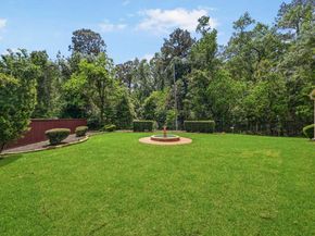 11 Golden Floral Court, Magnolia TX 77354