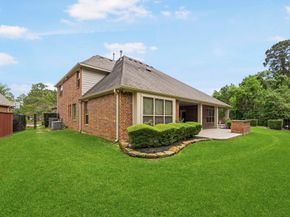 11 Golden Floral Court, Magnolia TX 77354