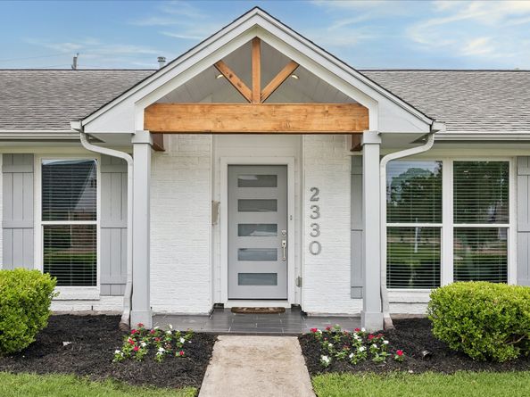2330 Droxford Drive, Houston TX 77008
