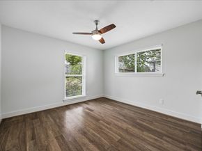 2330 Droxford Drive, Houston TX 77008