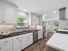 2330 Droxford Drive, Houston TX 77008