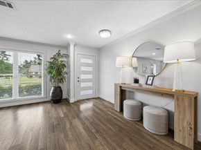 2330 Droxford Drive, Houston TX 77008