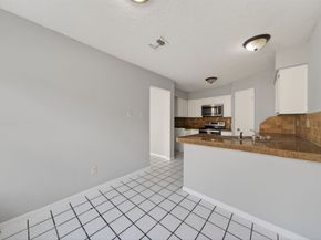6426 Old Chatham Lane, Houston TX 77035