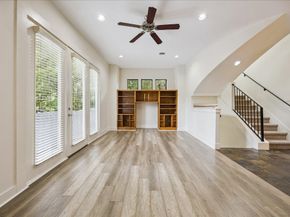 2905 Chartres Street, Houston TX 77004