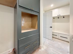 10519 Brinwood Drive, Houston TX 77043