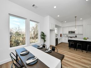 4804 Elysian Street B, Houston TX 77009