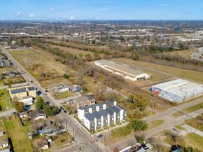 4804 Elysian Street B, Houston TX 77009