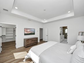 4804 Elysian Street B, Houston TX 77009